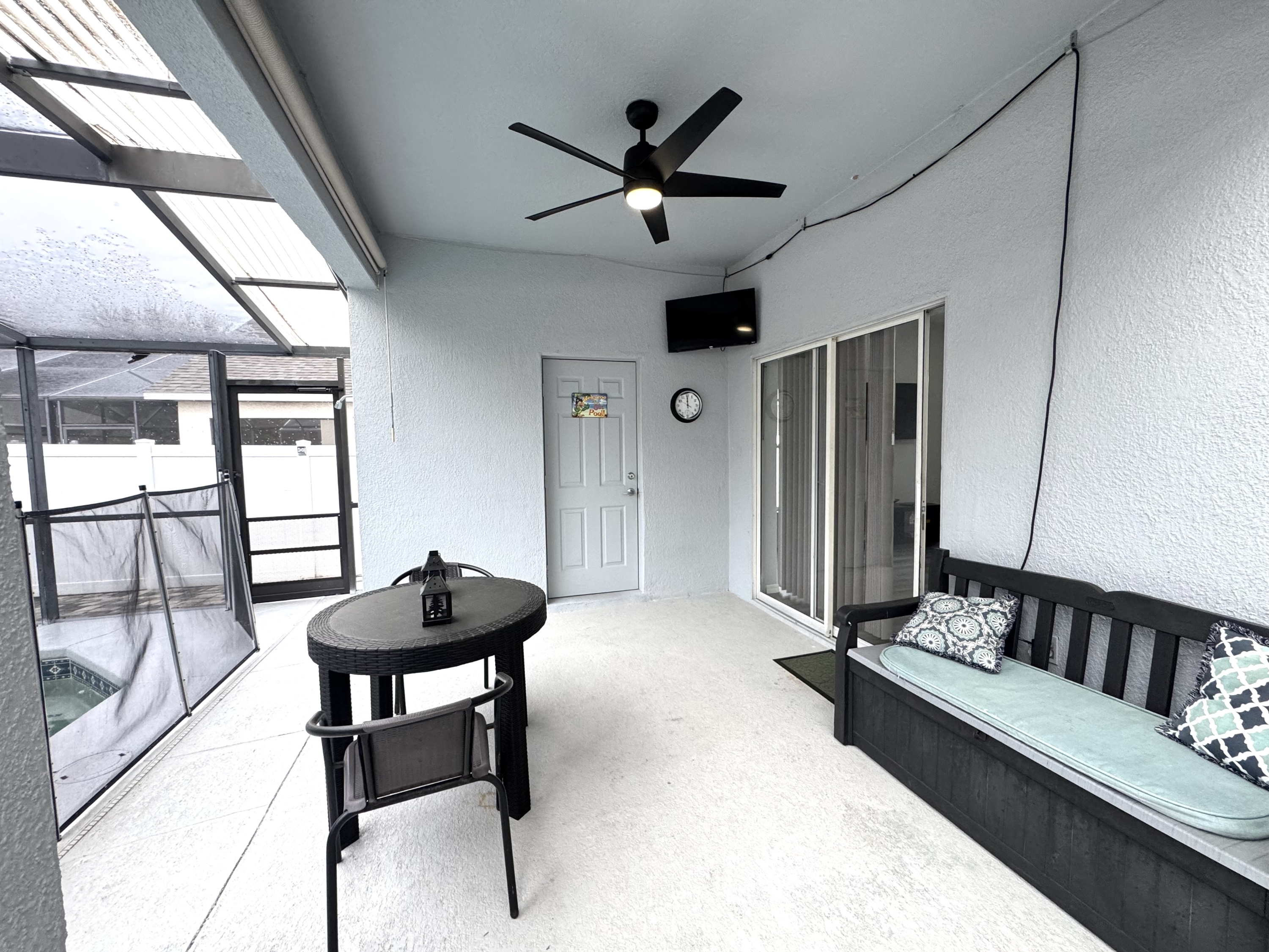 736 Kildrummy Drive - 1