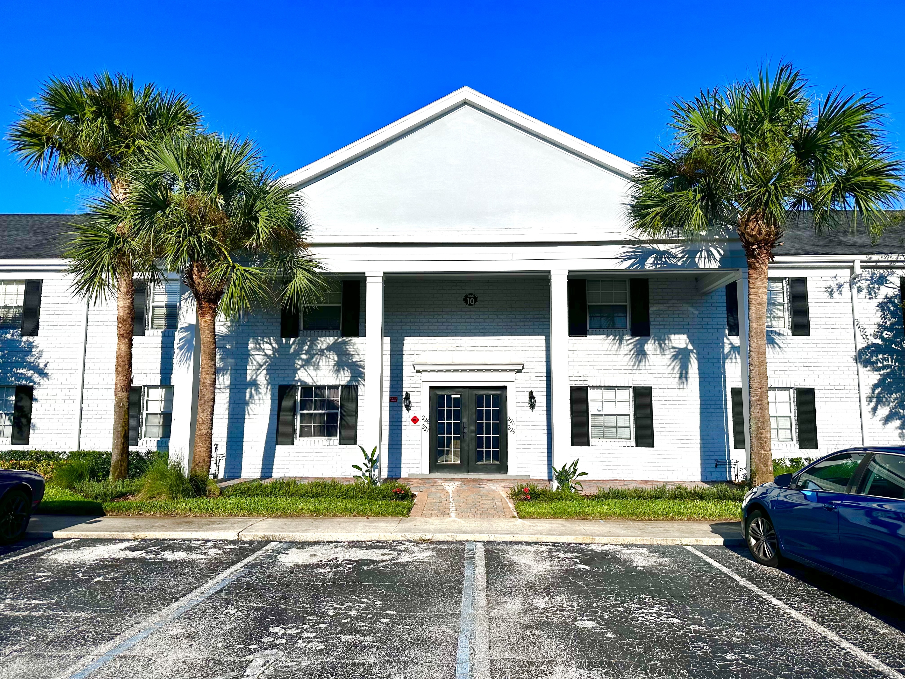 225 Lewfield Circle
