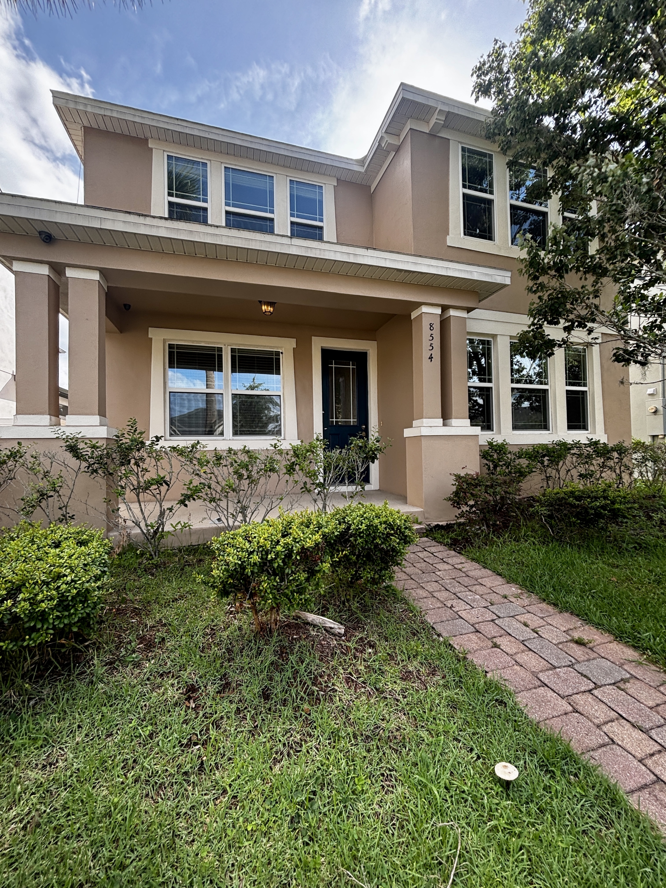 Property main image