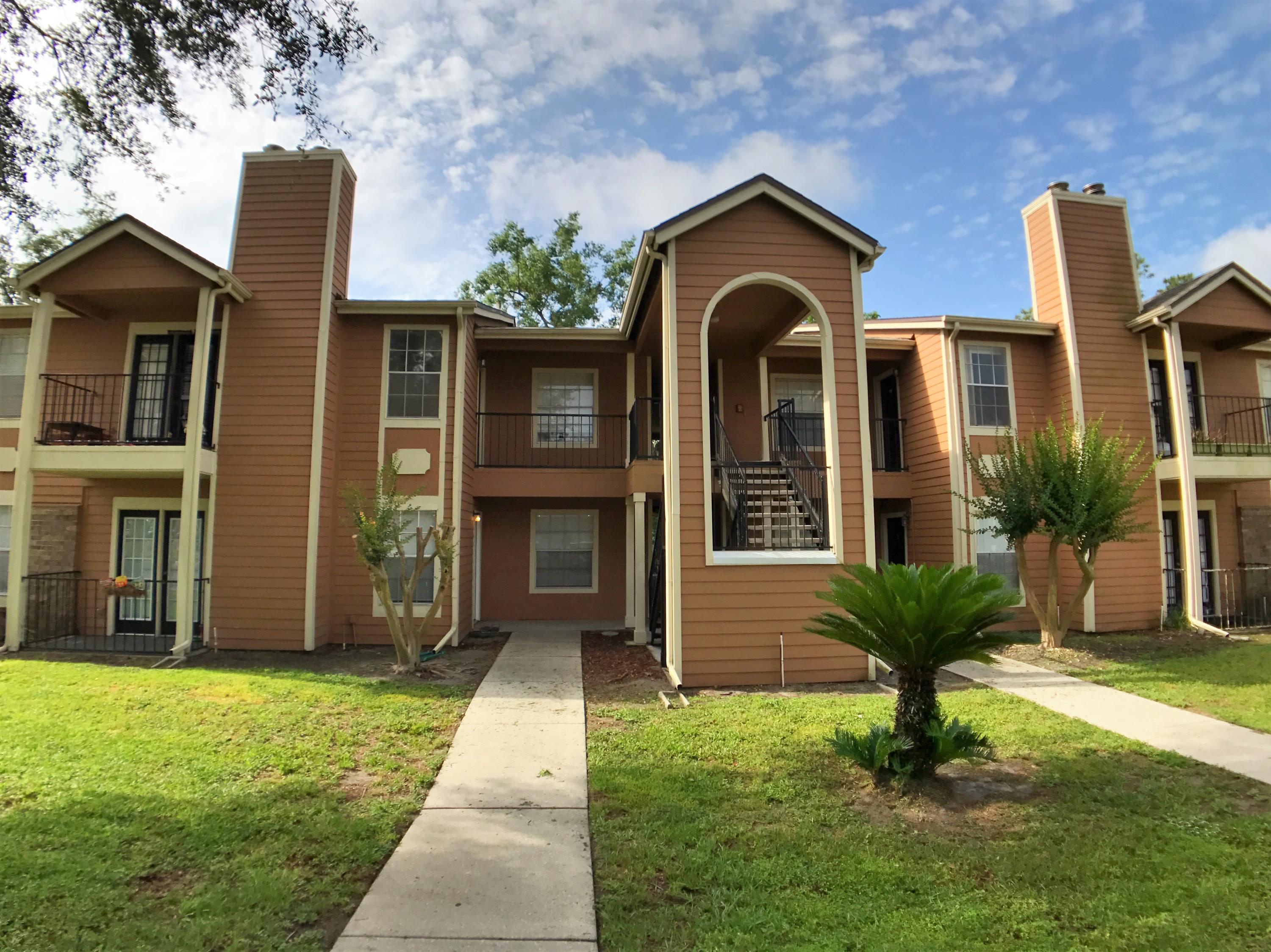 2550 N Alafaya Trail