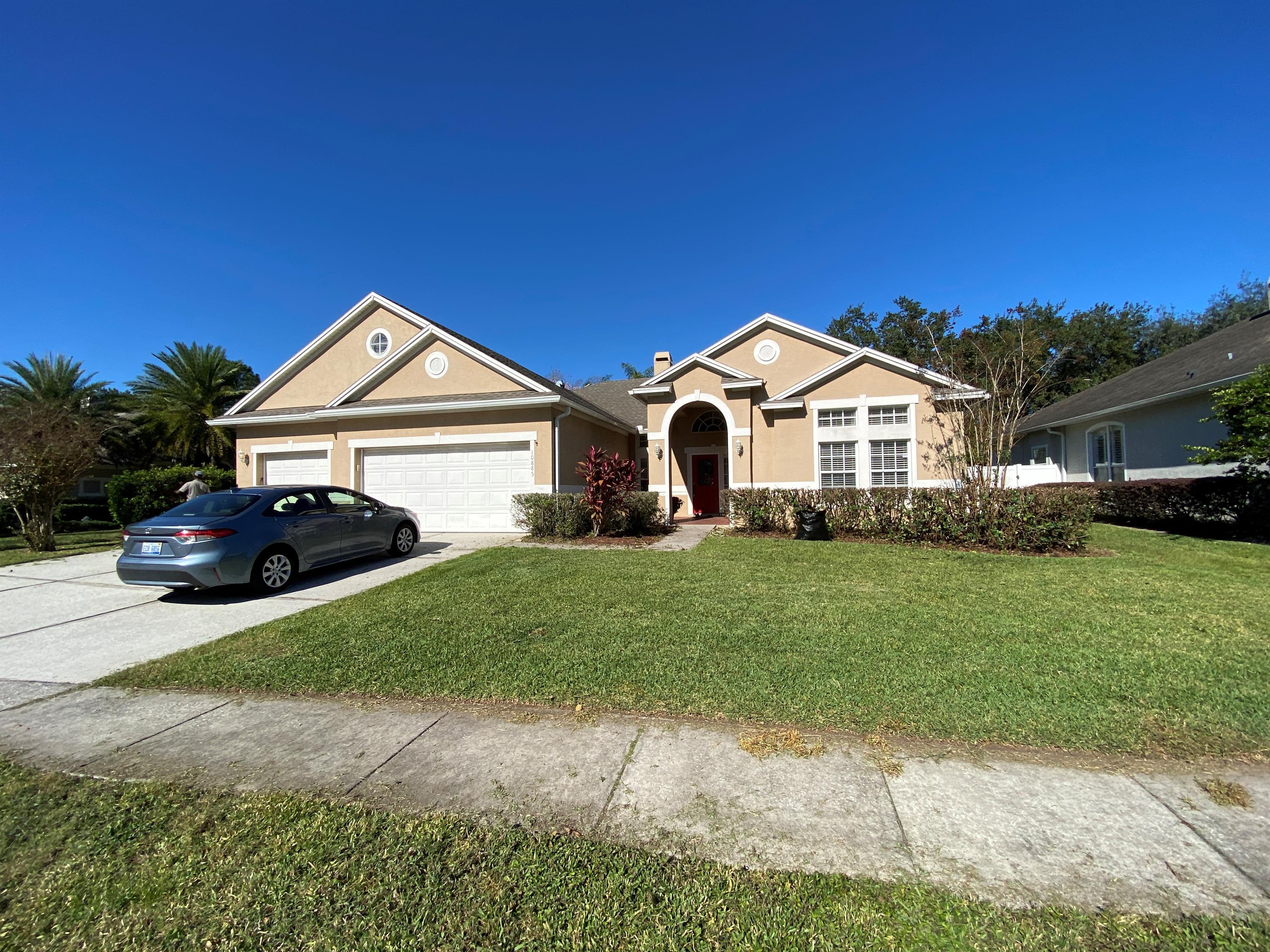 10885 Piping Rock Circle