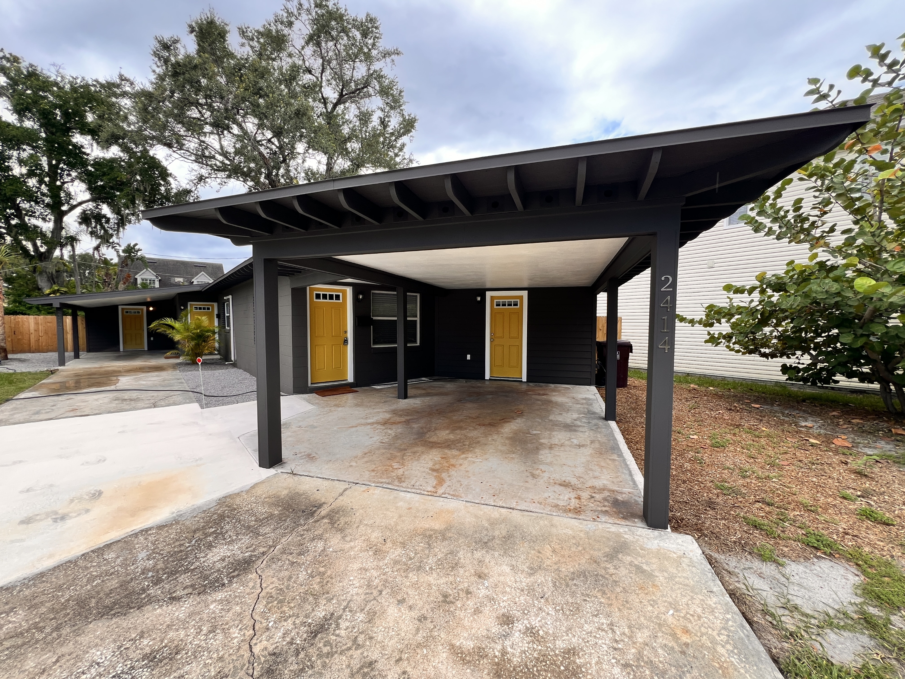 2414 Formosa Avenue