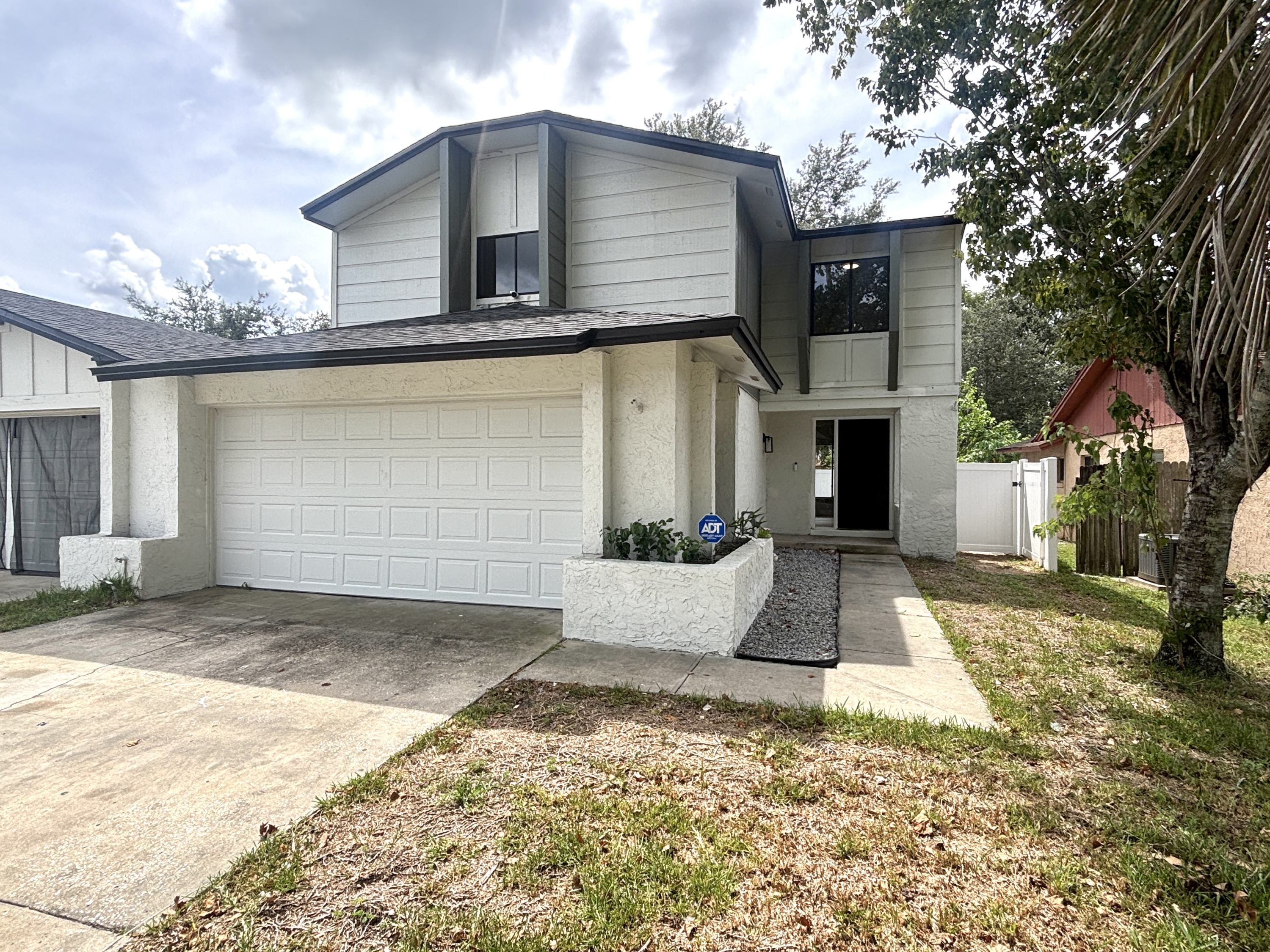 640 Macduff Lane, Unit B