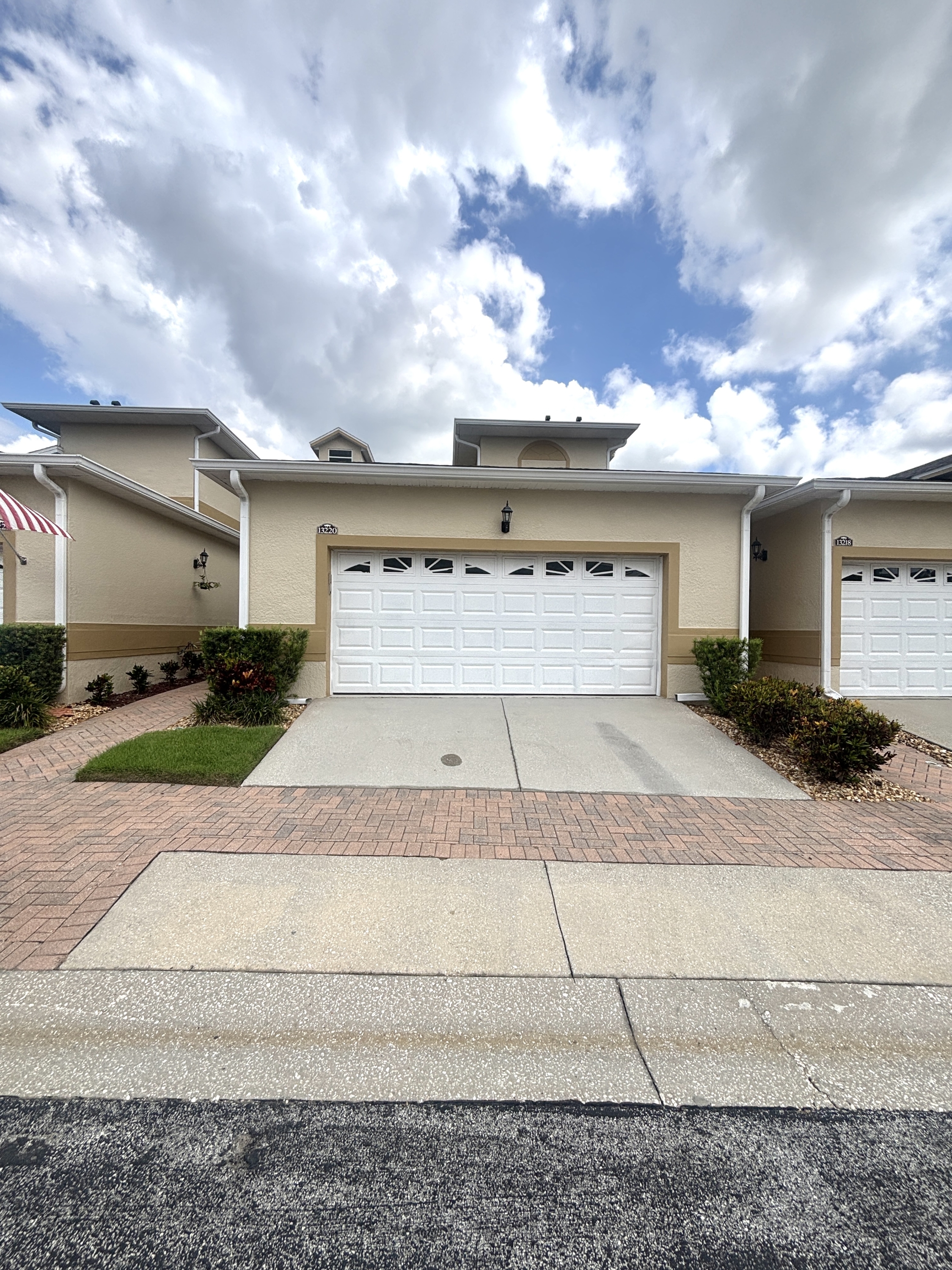 13220 Fountainbleau Drive