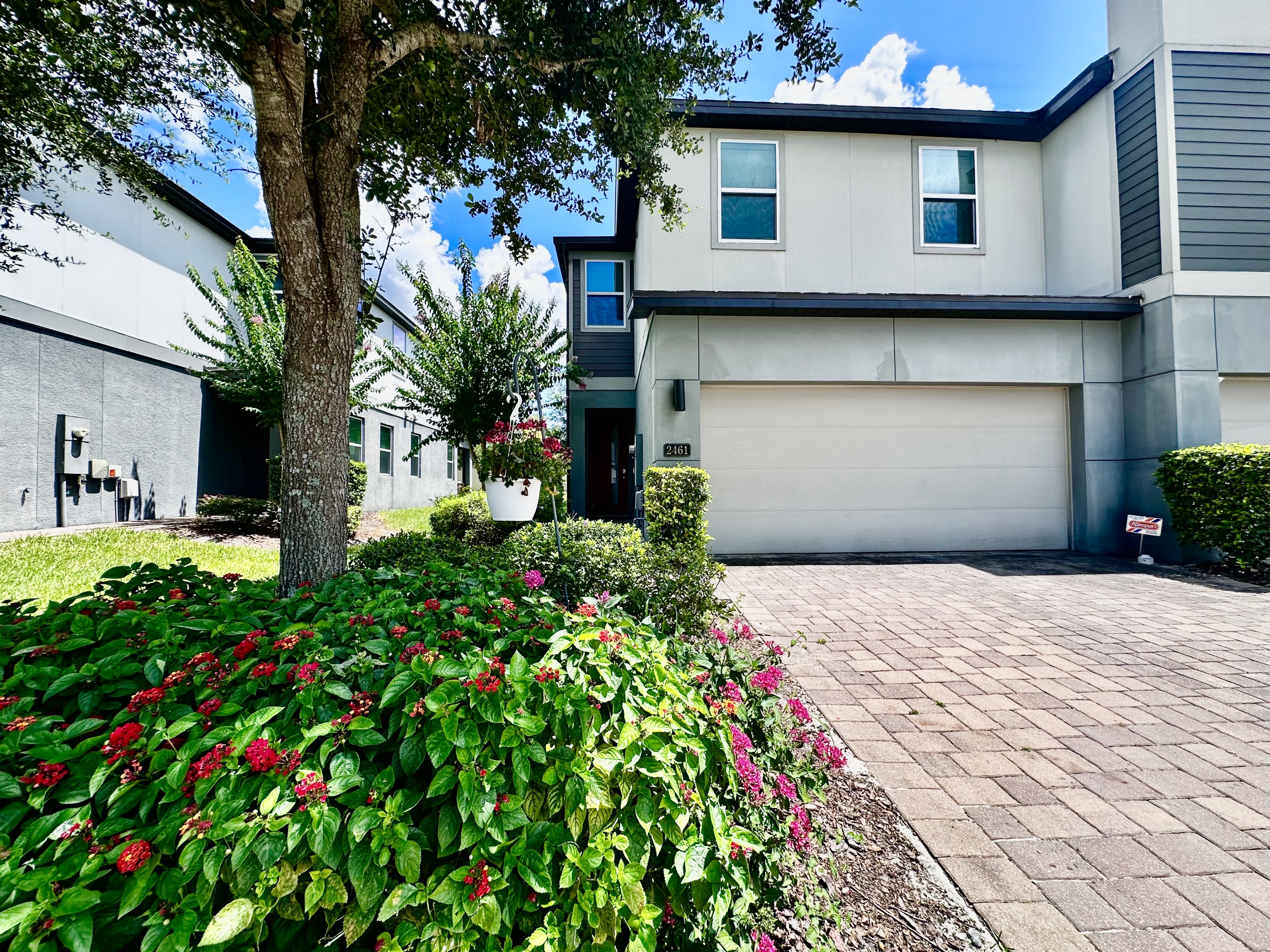2461 Firstlight Way