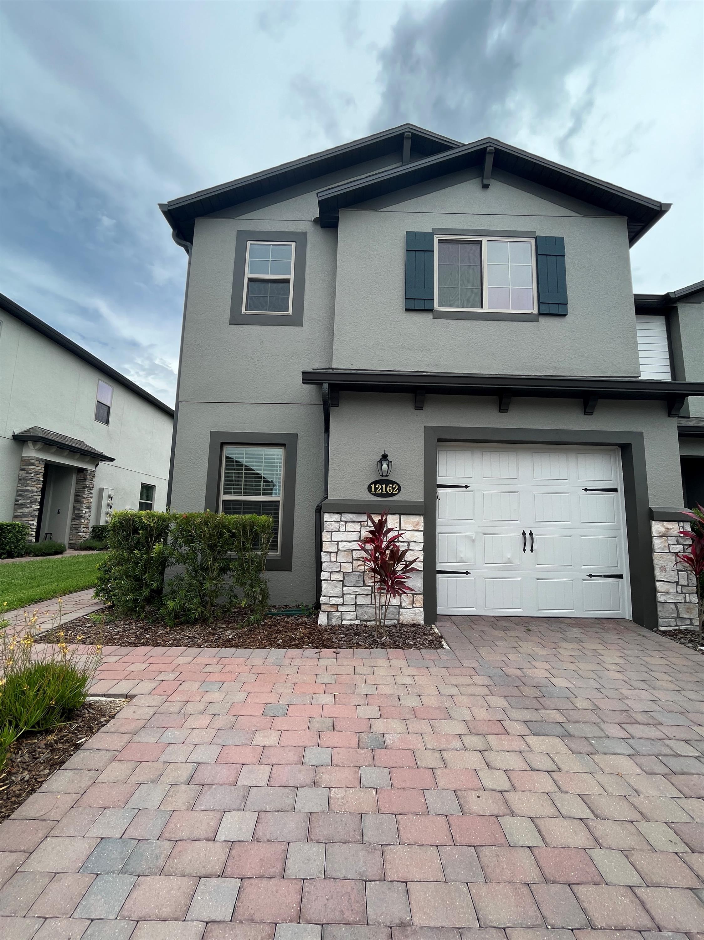 12162 Water Poppy Court